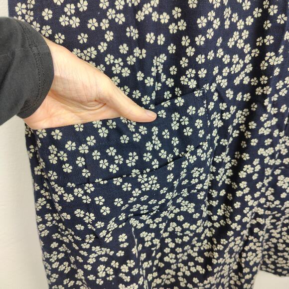 Matrushka Dress Womens Medium Black Micro Floral Pockets‎ Kitsch Hipster Preppy - Picture 4 of 6